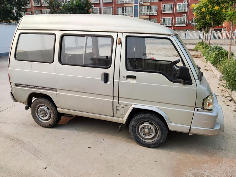 面包車能不能壓貨過(guò)夜？